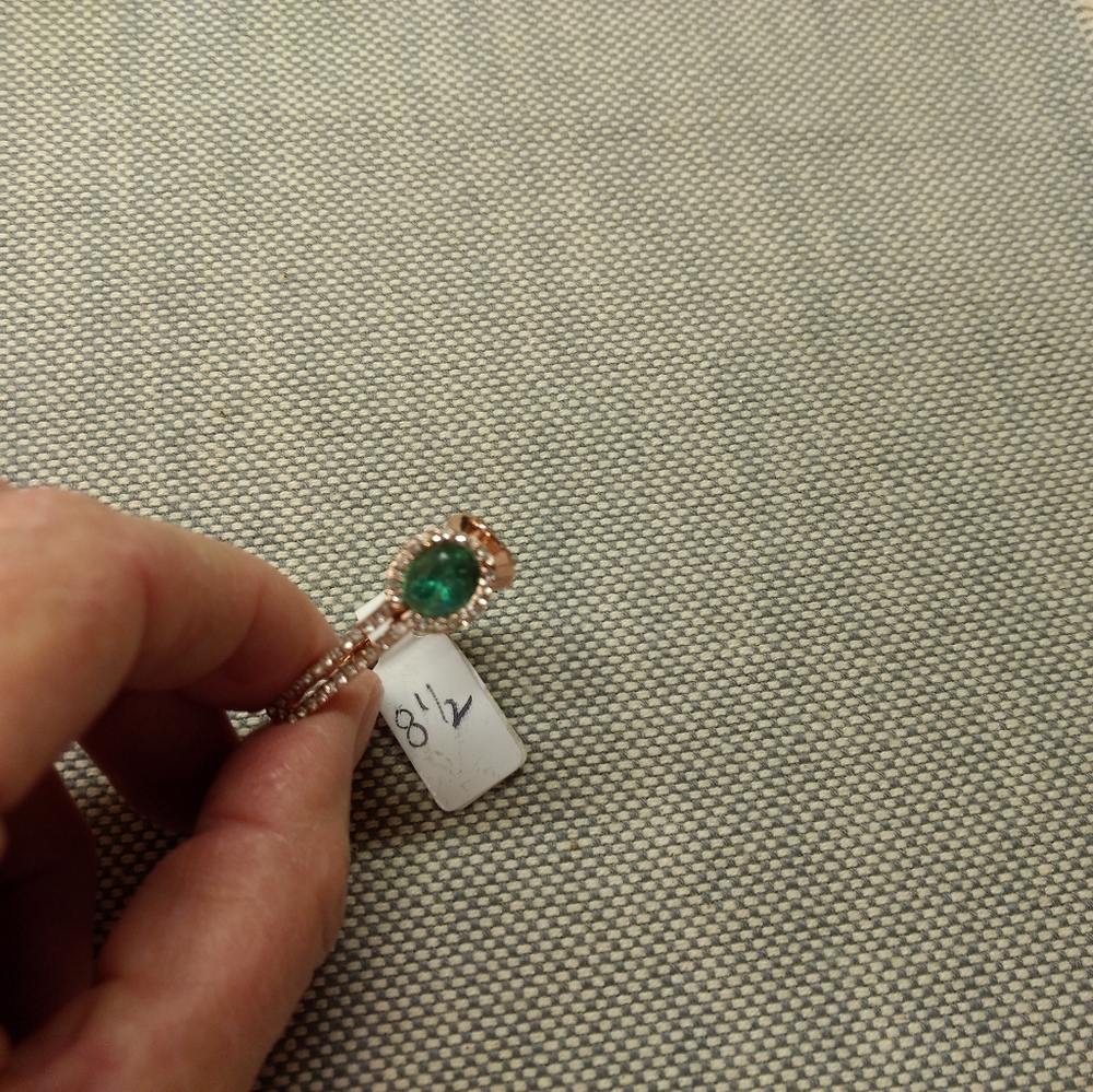 Ring - Picture 4 of 4
